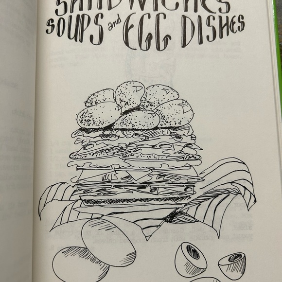 Limited First Edition 1986 Barrier Islands Easy but Elegant Cookbook. - Picture 2 of 10